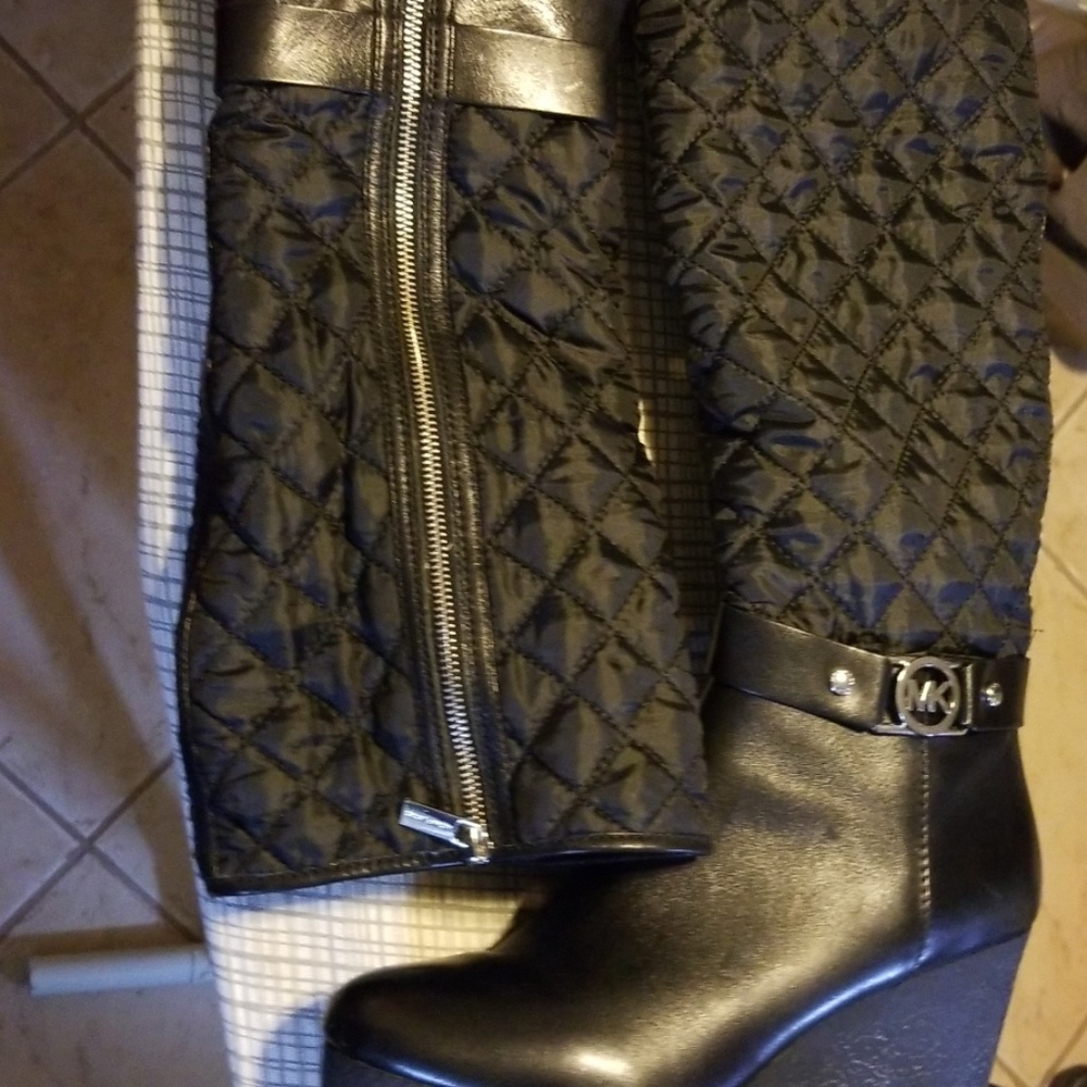 Sz 11 black Michael Kors wedge heel boots